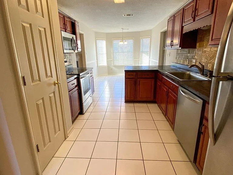 8294 Floral Springs Dr — Photo 11