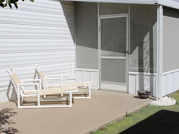 4th image of 4065 E University Dr #253