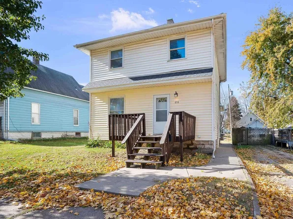 616 41st St, Rock Island, IL 61201