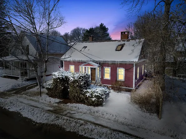 22 Pleasant Street, Waterville, ME 04901