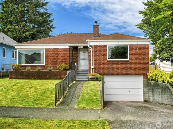 2010 Virginia Avenue, Everett, WA 98201
