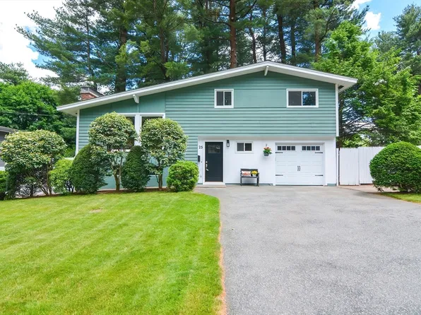 25 Debra Ln, Framingham, MA 01701