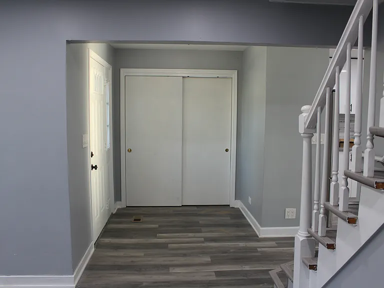 8134 N Merrill St — Photo 21