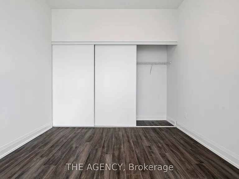 20 Soudan Ave #Penthouse 03 — Photo 25