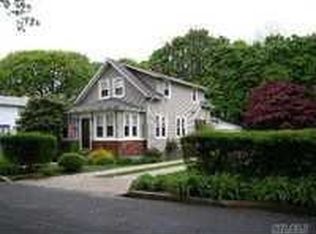 239 Grant Ave, Saint James, NY 11780