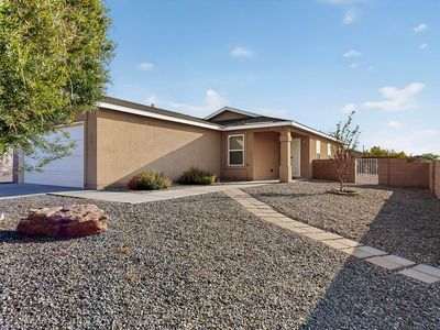 134 Oakwood Ct SW, Rio Rancho, NM, 87124