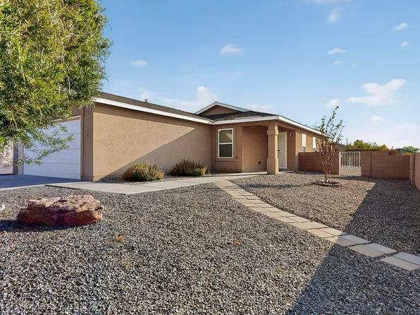 134 Oakwood Ct SW, Rio Rancho, NM 87124