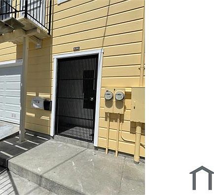 3rd image of 1382 Revere Ave #B