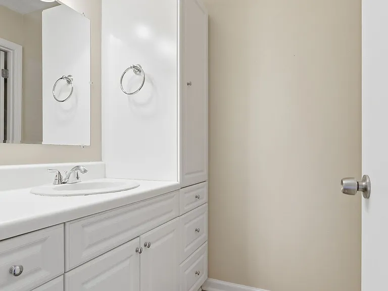 515 Chesterfield Ave #1 — Photo 18