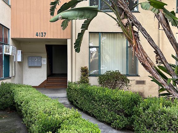 2nd image of 4133 Somerset Dr #37-D