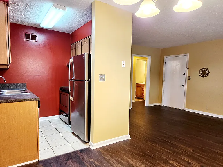 9345 Taylorsville Rd #13 — Photo 2