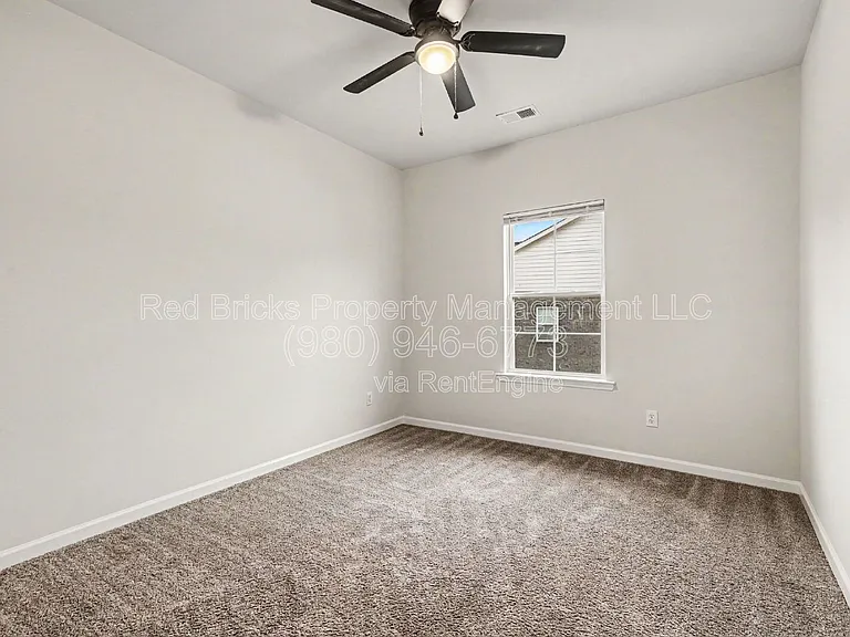 8009 Whitegrove Rd — Photo 16