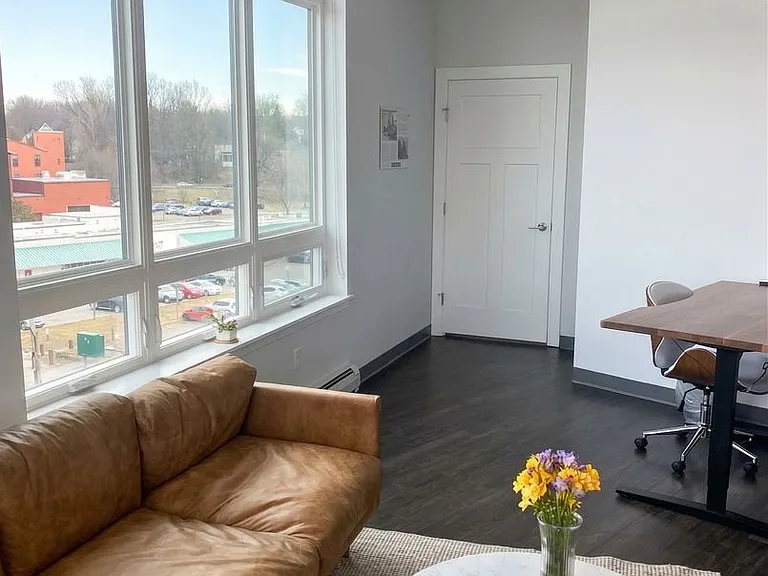 City Lights Modern, Luxury Living in Downtown Winooski — Photo 6