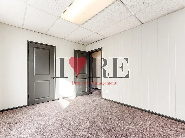 158 Dakota Ave — Photo 37