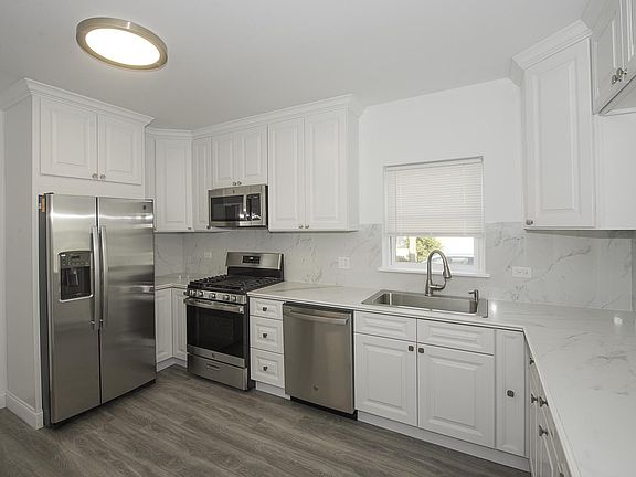 5th image of 2248 N 72nd Ct #1