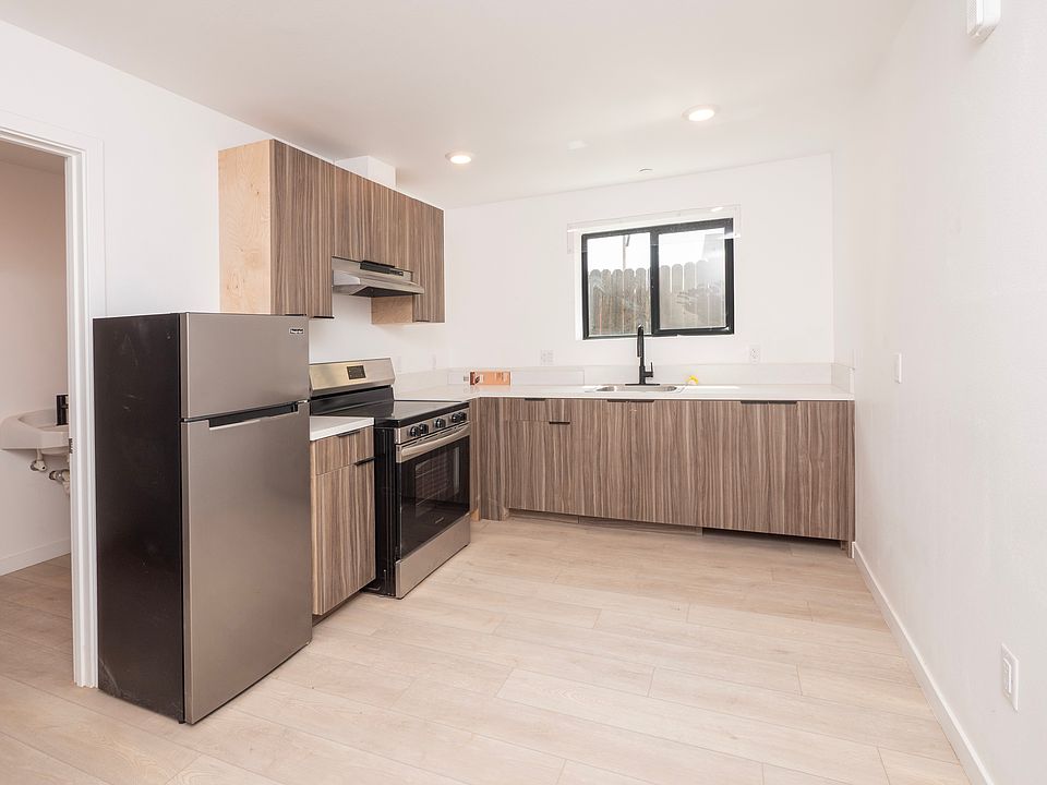 1st image of 2341 Sheridan St #1