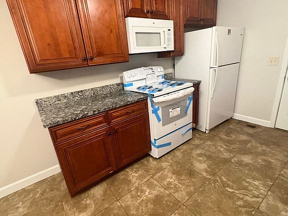 4th image of 5407 Winniespan Rd