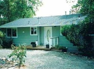 550 N 6th Ave, Gold Hill, OR 97525