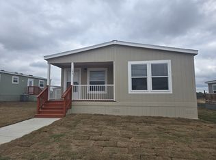 153 Cactus Wren Dr #489, Kyle, TX 78640