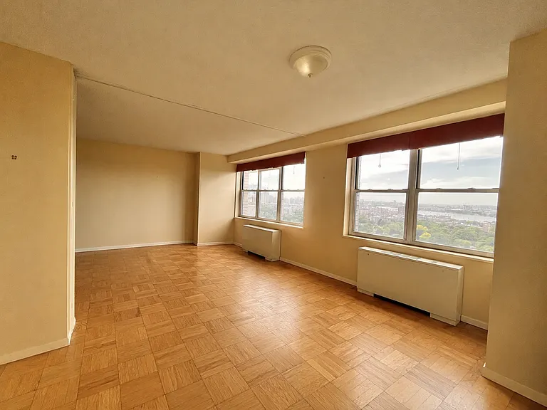 151 Tremont St #23L — Photo 3