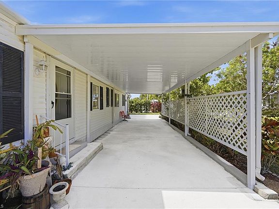 3rd image of 101 Audubon RD