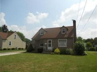 3253 Hermosa Dr, Youngstown, OH