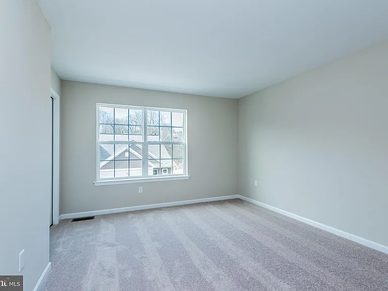 1714 Shady Ln — Photo 14