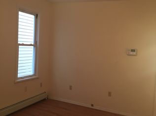 204 Wilkinson Ave #1, Jersey City, NJ 07305