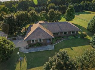 16454 Whitaker Rd, Linden, MI 48451