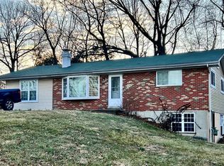 1837 West Dr, High Ridge, MO 63049