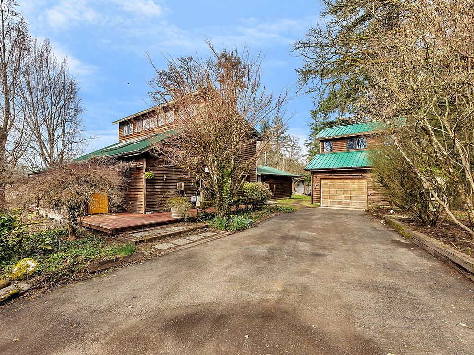 1st image of 6808 NE 151st Cir