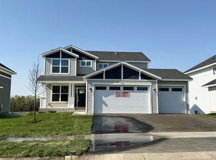 1902 Boulder Way, Carver, MN 55315