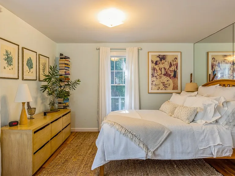 213 Treescape Dr — Photo 13