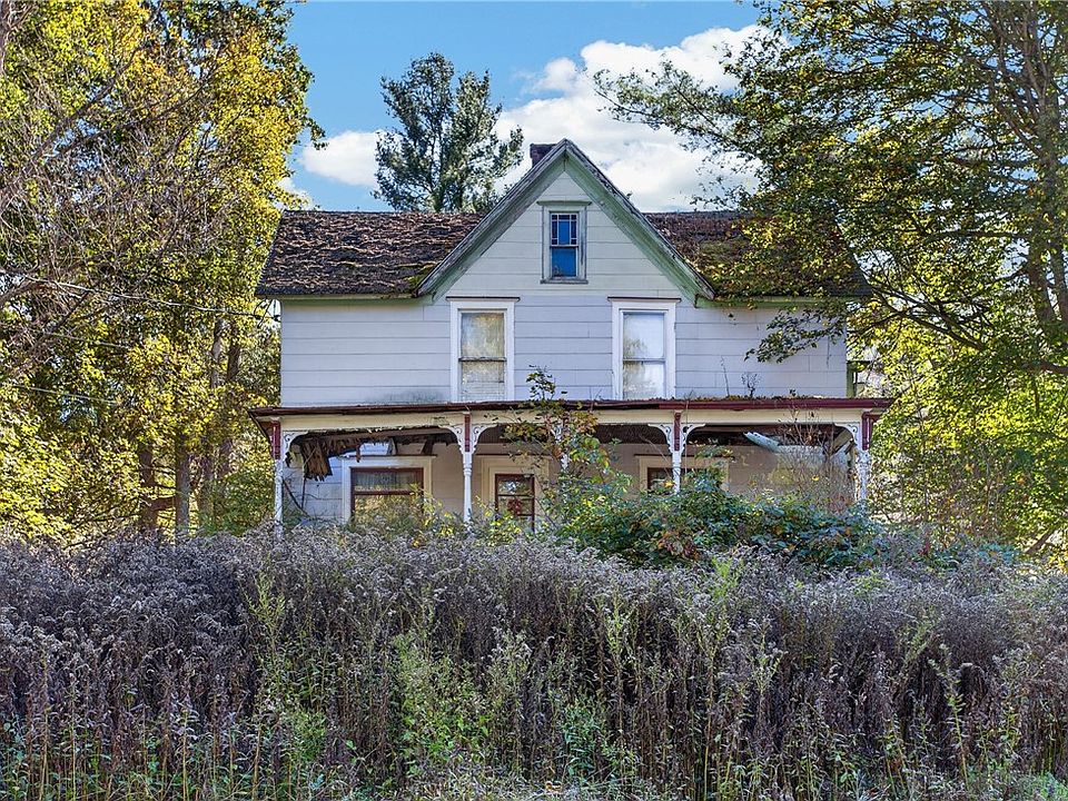 1st image of 418 Lake Rd