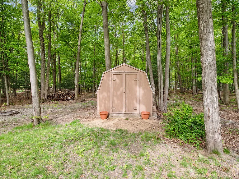 2785 N Tupelo Dr — Photo 33