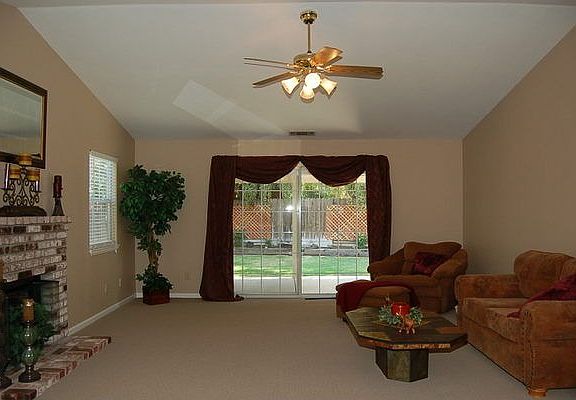 2nd image of 1073 Snowgoose Ln