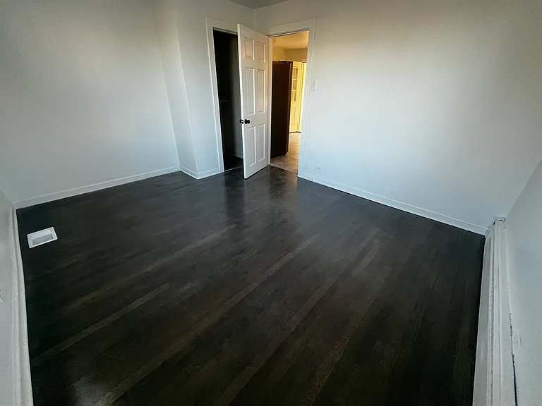 5114 S Mobile Ave — Photo 11