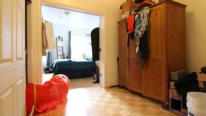 Rented by Nooklyn NYC LLC | media 23