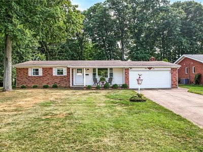 25 Lake Shore Dr, Struthers, OH, 44471