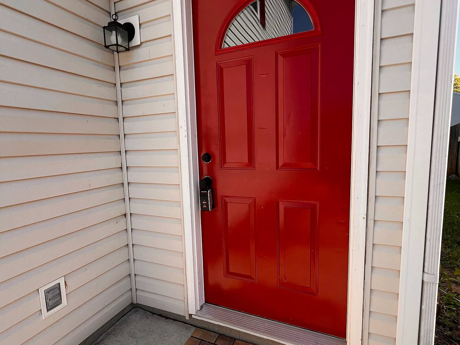3 bed, 1304 sqft, $1,850 — Photo 4