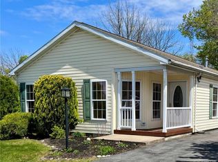 25 Abbey Rd, Easton, PA 18040