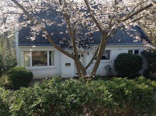 651 Holly Rd, Charleston, WV 25314