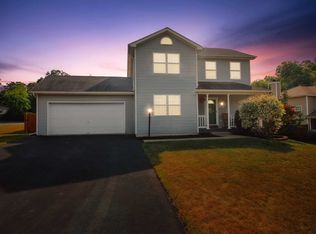 3 Woodside Ter, Poughkeepsie, NY 12603
