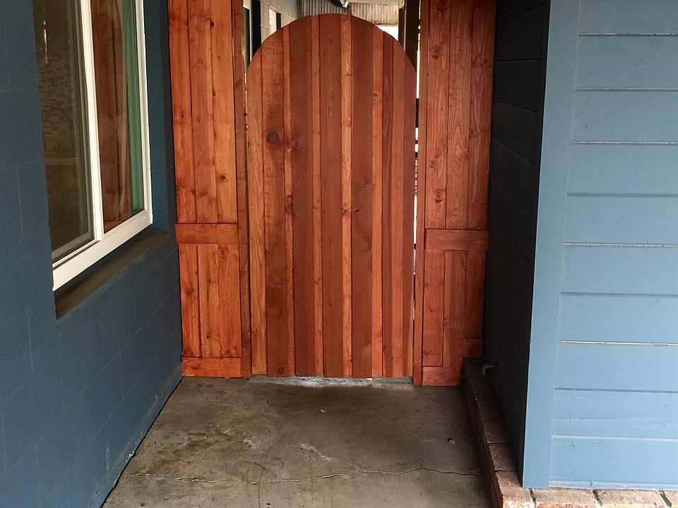 1st image of 5523 22nd Ave