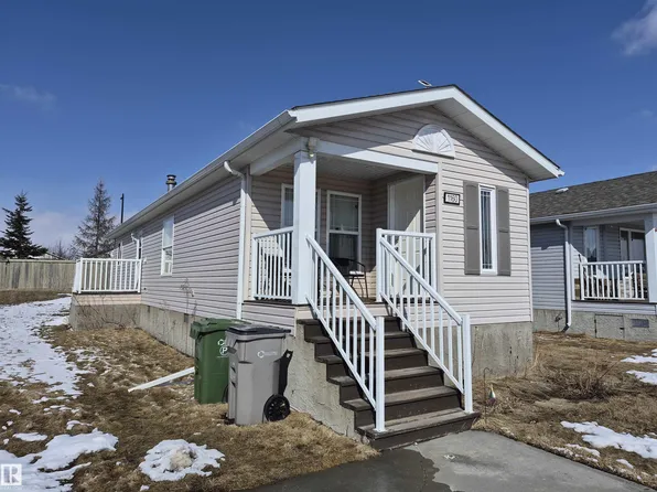 1160 Aspen Dr W, Leduc, AB T9E 8R2