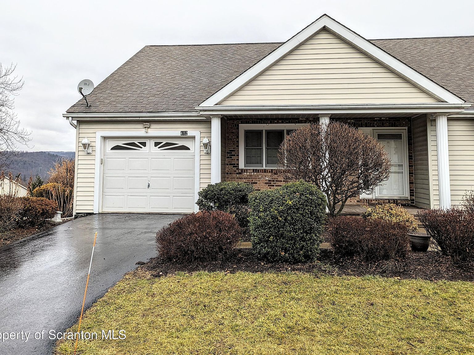 402 Woodland Way, Tunkhannock, PA 18657 Zillow
