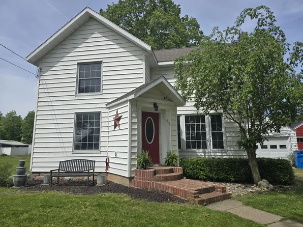 642 Maple St, Colon, MI 49040