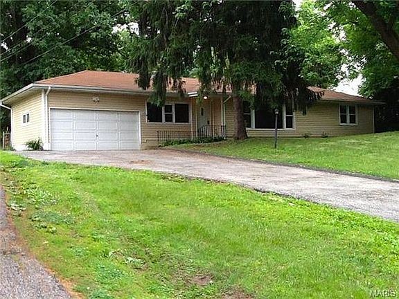 4th image of 11424 Lilac Ave