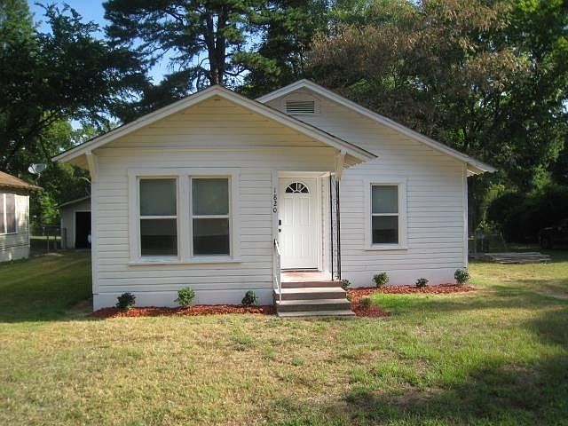1st image of 1820 W 15th St