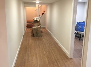526 Gospel Ln, Orange, CT 06477